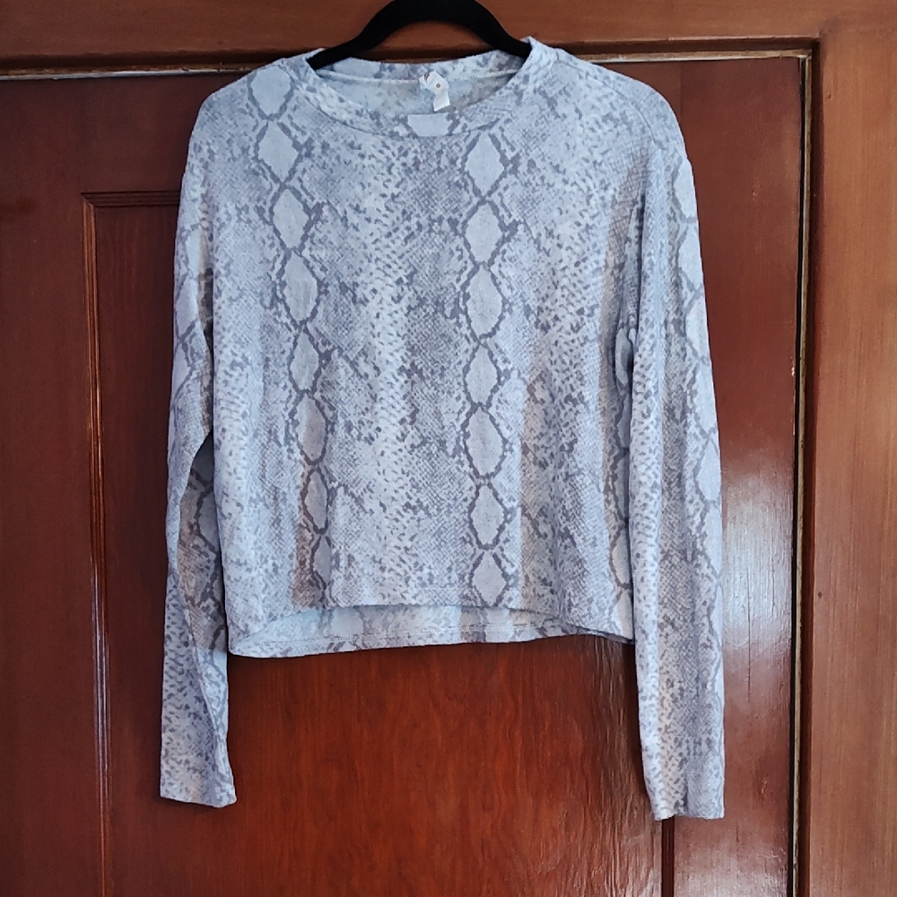 Snake Print Super Soft Sweater By Fornia Size xs